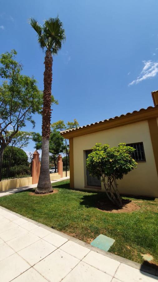 Villa De 伊斯兰蒂拉 外观 照片