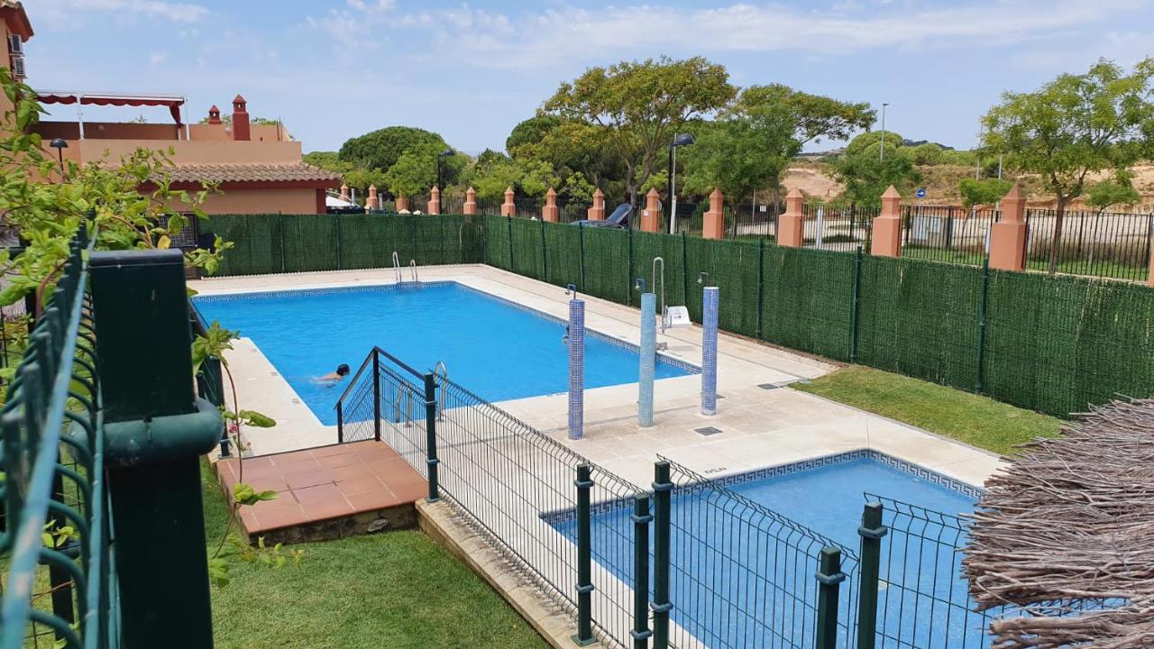 Villa De 伊斯兰蒂拉 外观 照片